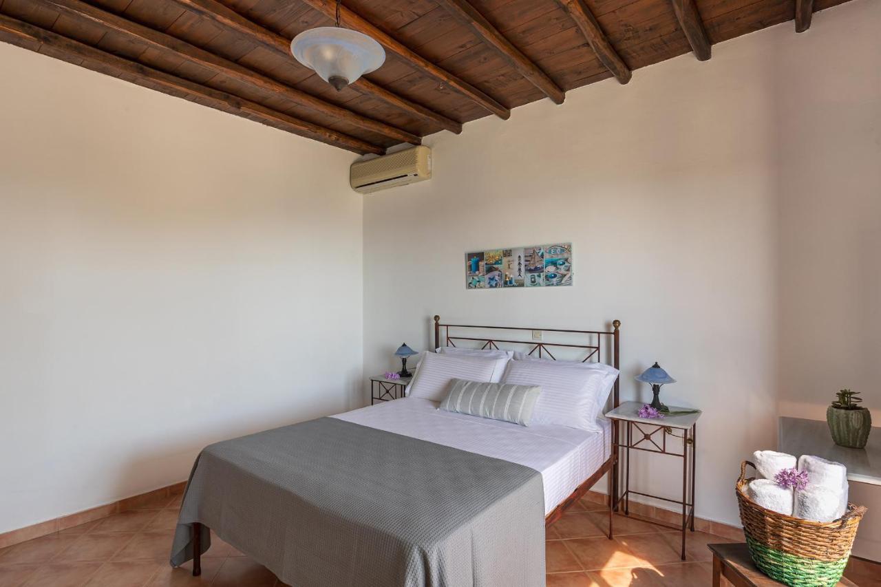 Cochili Rooms & Apartments Азолимнос Экстерьер фото