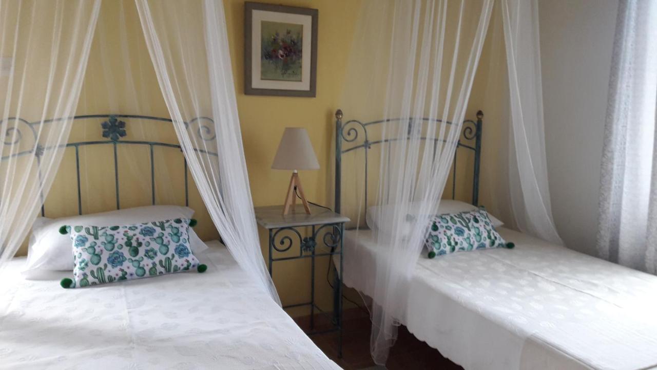 Cochili Rooms & Apartments Азолимнос Экстерьер фото